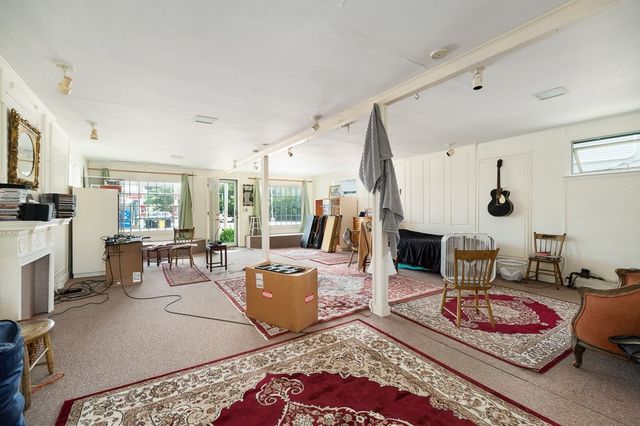 157 Main Street, Essex, MA 01929