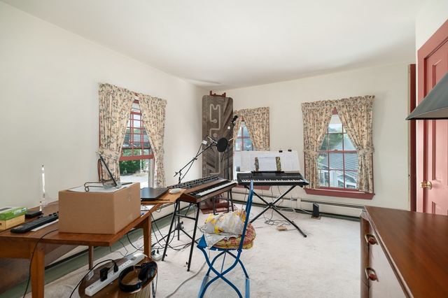 157 Main Street, Essex, MA 01929