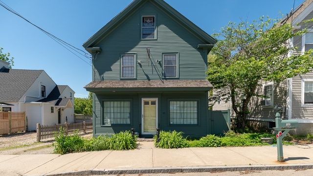 157 Main Street, Essex, MA 01929