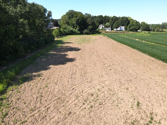 V/L E Hinchman Road, Berrien Springs, MI 49103