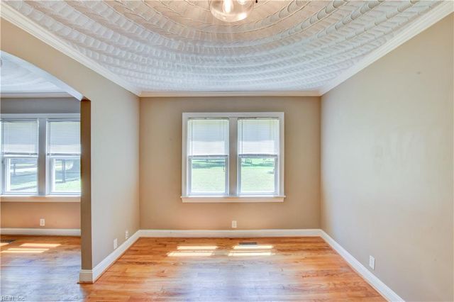 3433 Martin Johnson RD, Chesapeake, VA 23323