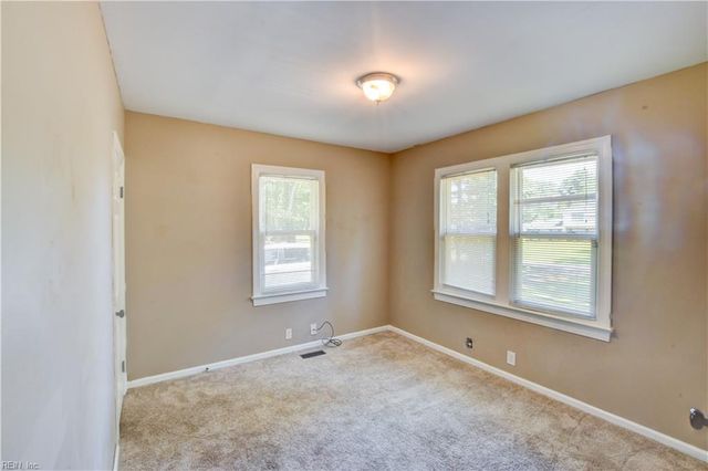 3433 Martin Johnson RD, Chesapeake, VA 23323