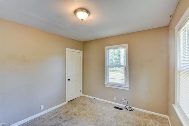 3433 Martin Johnson RD, Chesapeake, VA 23323