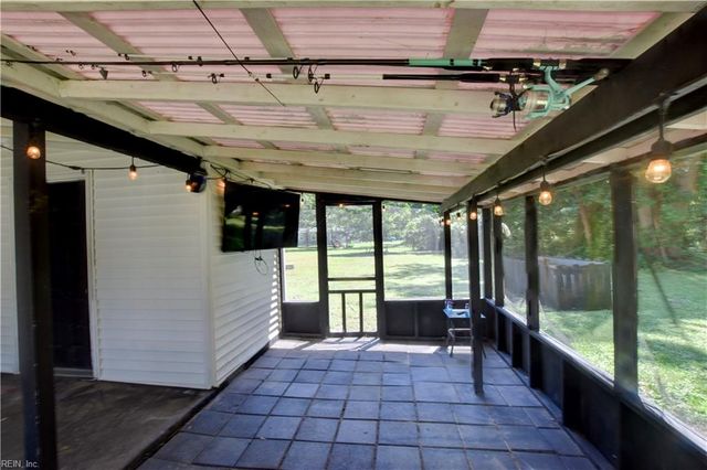 3433 Martin Johnson RD, Chesapeake, VA 23323