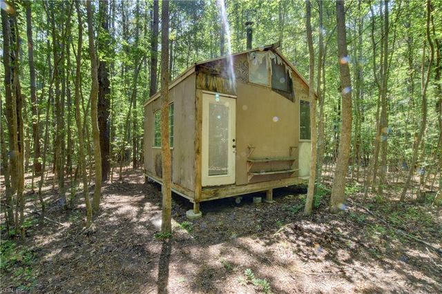 3433 Martin Johnson RD, Chesapeake, VA 23323