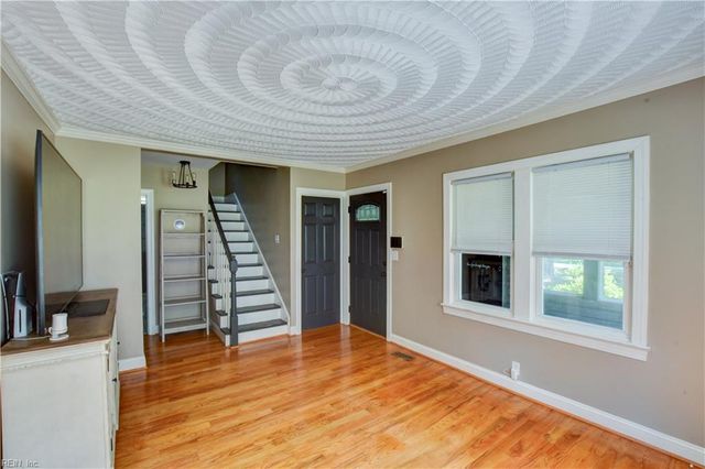 3433 Martin Johnson RD, Chesapeake, VA 23323
