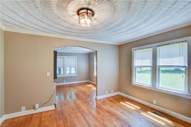 3433 Martin Johnson RD, Chesapeake, VA 23323
