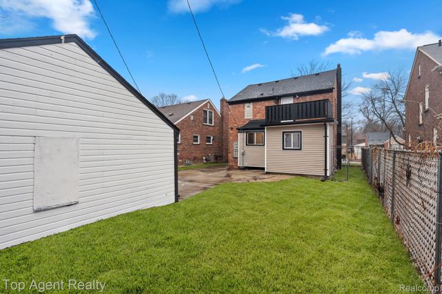 14550 Penrod Street, Detroit, MI 48223