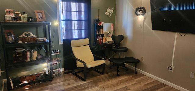 816 Elmwood Drive, Hudson, NH 03051