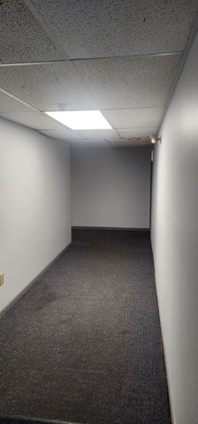 816 Elmwood Drive, Hudson, NH 03051