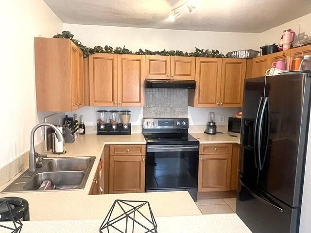717 Talia Circle, Palm Springs, FL 33461
