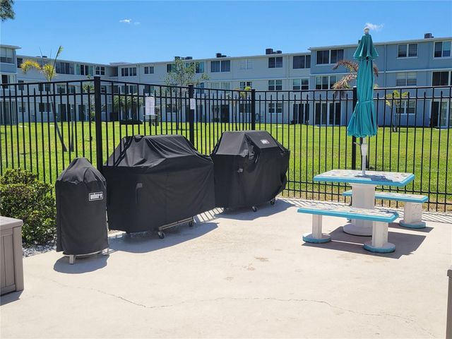 4880 LOCUST ST. NE 136, St Petersburg, FL 33703
