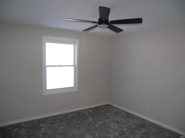 308 Eisenhower Parkway, Warsaw, IN 46580