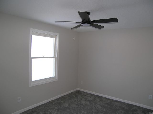 308 Eisenhower Parkway, Warsaw, IN 46580