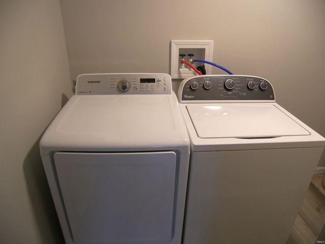 308 Eisenhower Parkway, Warsaw, IN 46580