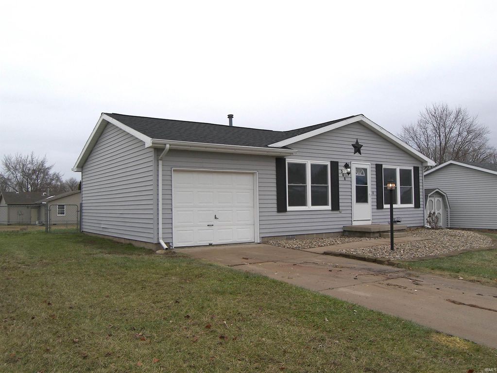 308 Eisenhower Parkway, Warsaw, IN 46580