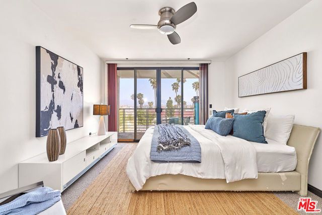 520 S Kingsley Drive PH3, Los Angeles, CA 90020