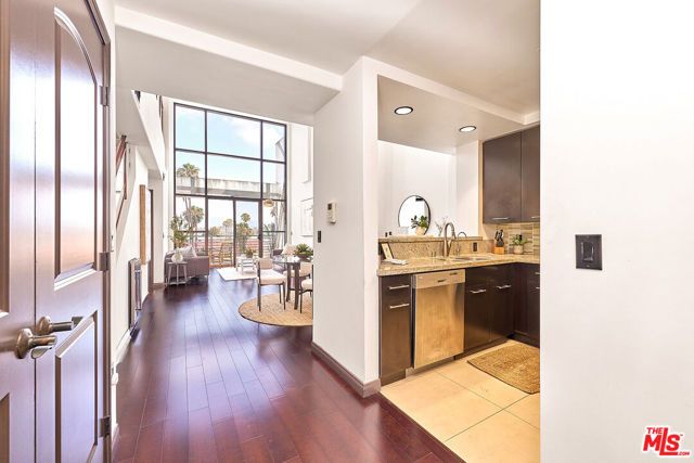 520 S Kingsley Drive PH3, Los Angeles, CA 90020