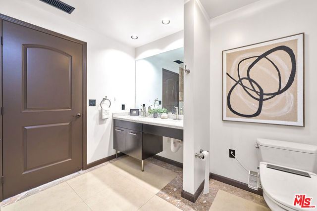 520 S Kingsley Drive PH3, Los Angeles, CA 90020
