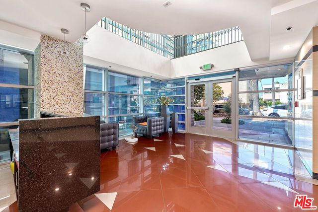 520 S Kingsley Drive PH3, Los Angeles, CA 90020