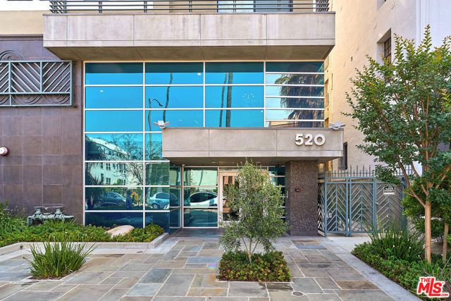520 S Kingsley Drive PH3, Los Angeles, CA 90020