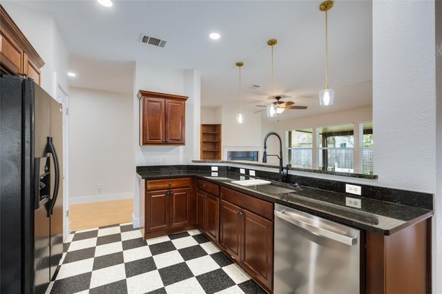 1207 Hughmont DR, Pflugerville, TX 78660