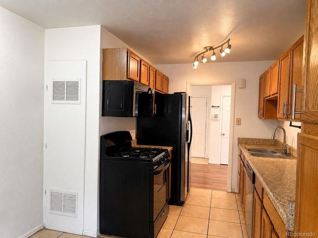 2787 S Julian St, Denver, CO 80236