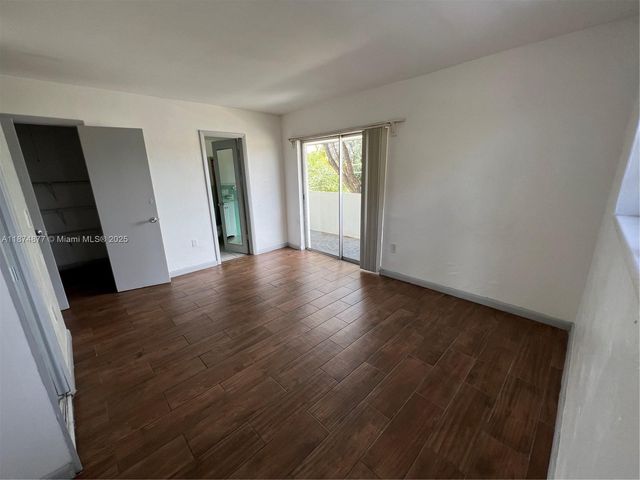 465 S Royal Poinciana Blvd 1B, Miami Springs, FL 33166