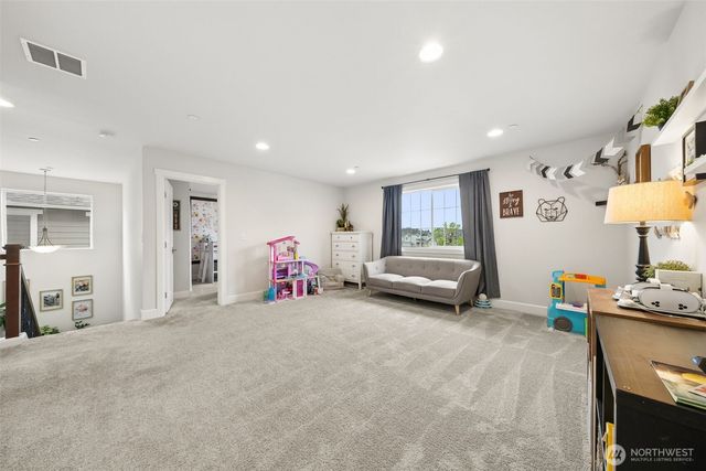 13435 196th Avenue E, Bonney Lake, WA 98391