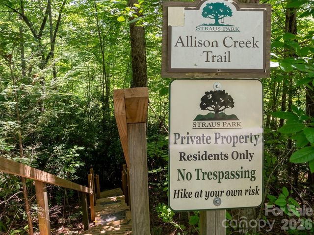M11 Pine Mountain Trail, Brevard, NC 28712