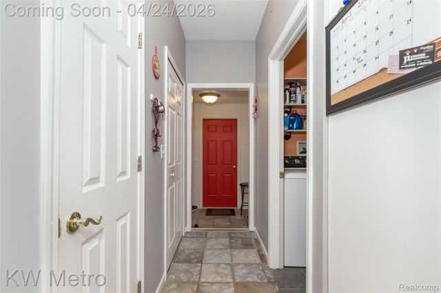 1025 Crystal Wood Drive, Davison Township, MI 48423