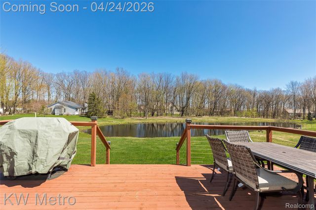 1025 Crystal Wood Drive, Davison Township, MI 48423