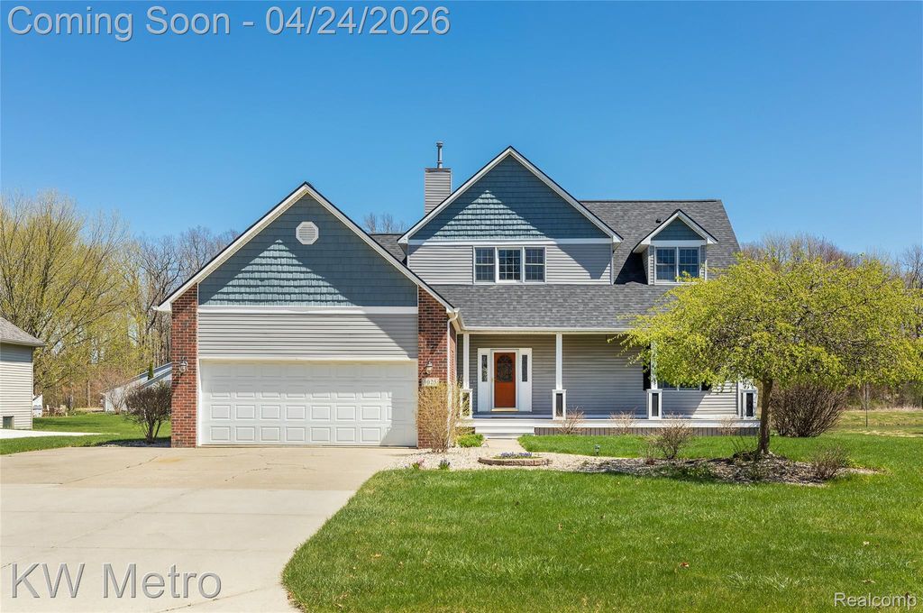 1025 Crystal Wood Drive, Davison Township, MI 48423