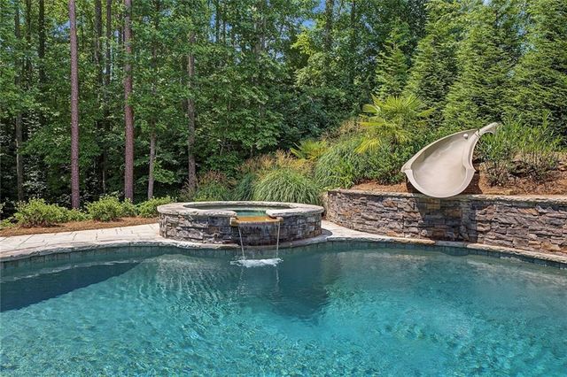 304 Misty Morning Circle, Canton, GA 30114
