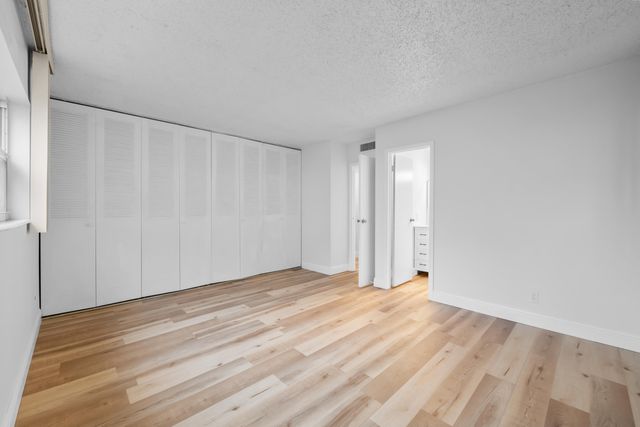 3401 NW 47TH Avenue 401, Lauderdale Lakes, FL 33319