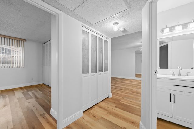 3401 NW 47TH Avenue 401, Lauderdale Lakes, FL 33319