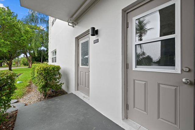 3401 NW 47TH Avenue 401, Lauderdale Lakes, FL 33319