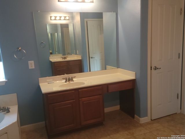 25703 Fan Flower, San Antonio, TX 78261