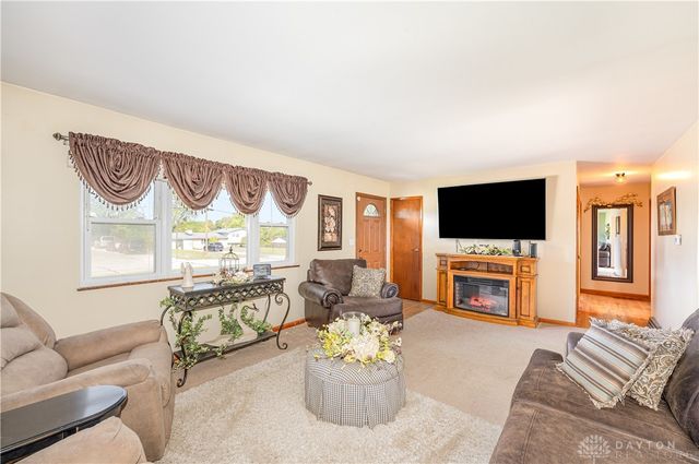 8447 Ora Lane, Middletown, OH 45042