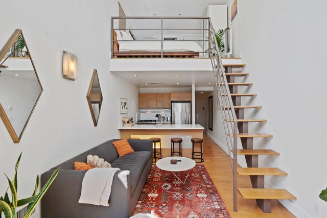 96 Woodpoint Road # 2-C, New York City, NY 11211
