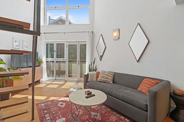 96 Woodpoint Road # 2-C, New York City, NY 11211