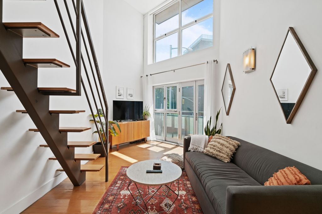96 Woodpoint Road # 2-C, New York City, NY 11211