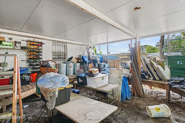 10304 MAYAN Drive, Jacksonville, FL 32218