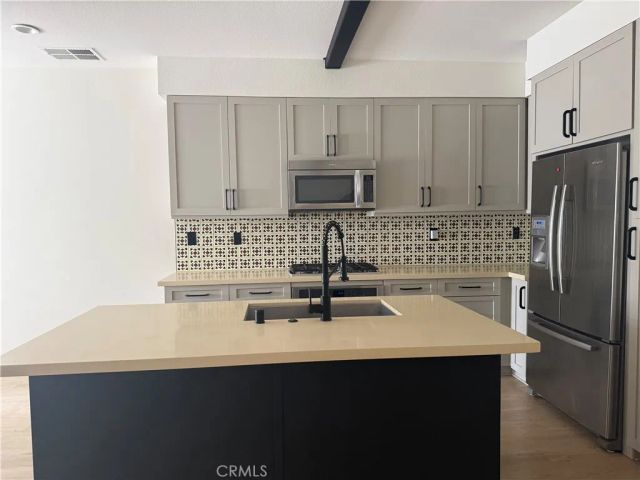 1758 Fairlead Avenue, Carlsbad, CA 92011