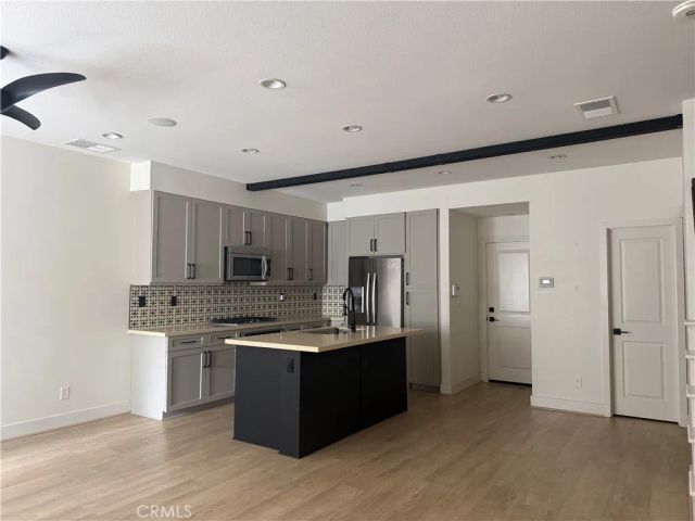 1758 Fairlead Avenue, Carlsbad, CA 92011