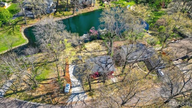 6 Rue Deau Ville Drive, Belleville, IL 62226