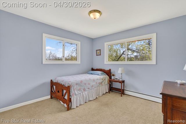 630 Sunset, White Lake, MI 48383