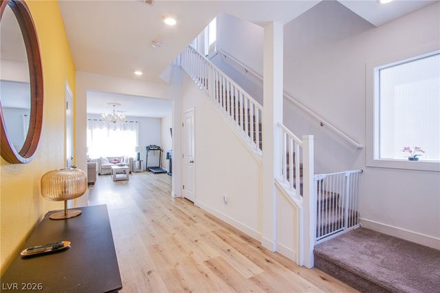 10434 Rose Palisade Street, Las Vegas, NV 89141