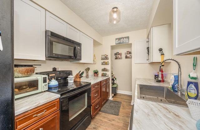 566 Summer Pointe Drive, Walton, KY 41094