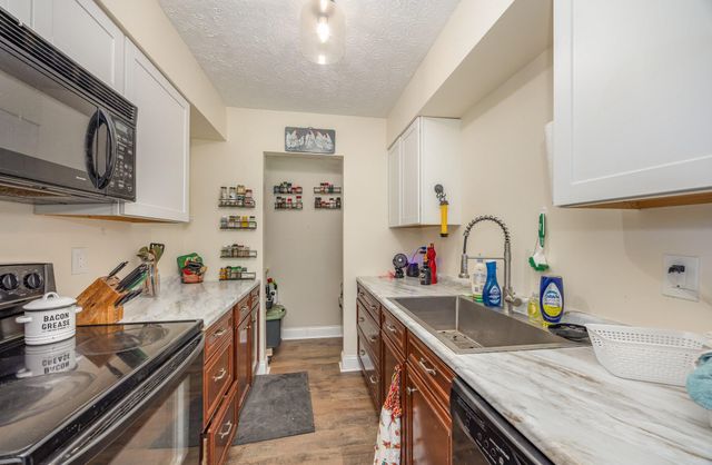 566 Summer Pointe Drive, Walton, KY 41094